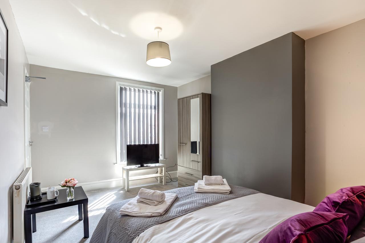 Clen Holme House Hotel Crewe Buitenkant foto